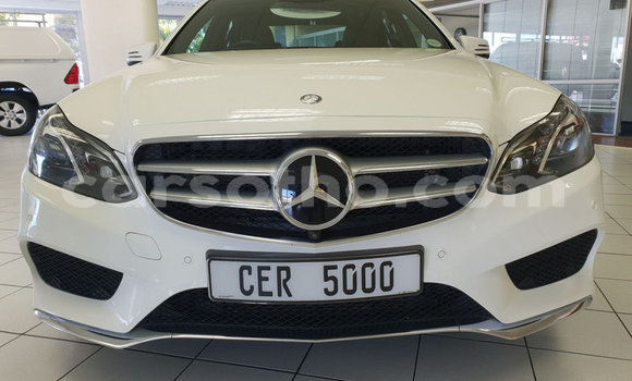 Buy Used Mercedes-Benz E–Class Green Car in Mohale's Hoek in Mohale's Hoek Buy Used Mercedes-Benz E–Class Green Car in Mohale's Hoek in Mohale's Hoek