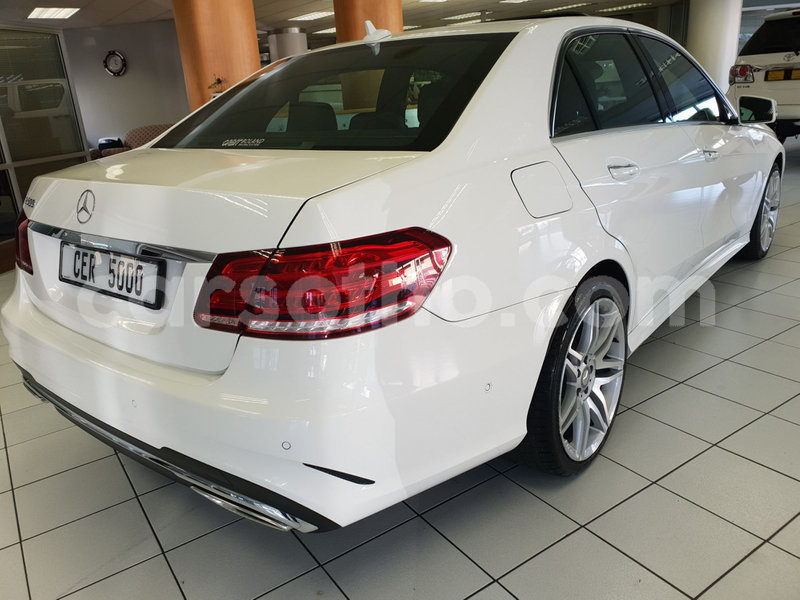 Big with watermark mercedes benz e%e2%80%93class mohale's hoek mohale's hoek 14914