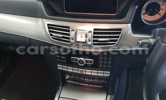 Buy Used Mercedes-Benz E–Class Green Car in Mohale's Hoek in Mohale's Hoek Buy Used Mercedes-Benz E–Class Green Car in Mohale's Hoek in Mohale's Hoek
