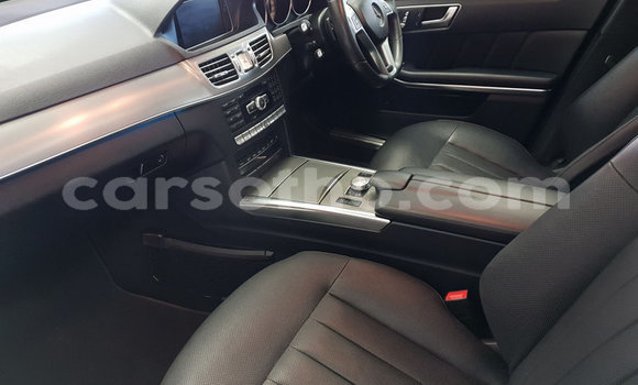 Buy Used Mercedes-Benz E–Class Green Car in Mohale's Hoek in Mohale's Hoek Buy Used Mercedes-Benz E–Class Green Car in Mohale's Hoek in Mohale's Hoek