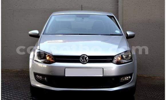 Sayi Na hannu Volkswagen Polo Silver Mota in Thaba–Tseka a Mafeteng Sayi Na hannu Volkswagen Polo Silver Mota in Thaba–Tseka a Mafeteng