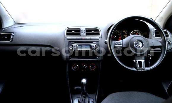 Sayi Na hannu Volkswagen Polo Silver Mota in Thaba–Tseka a Mafeteng Sayi Na hannu Volkswagen Polo Silver Mota in Thaba–Tseka a Mafeteng