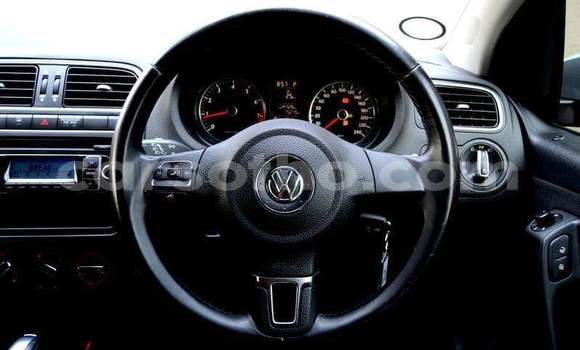 Sayi Na hannu Volkswagen Polo Silver Mota in Thaba–Tseka a Mafeteng Sayi Na hannu Volkswagen Polo Silver Mota in Thaba–Tseka a Mafeteng