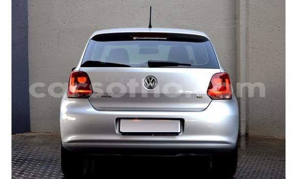 Sayi Na hannu Volkswagen Polo Silver Mota in Thaba–Tseka a Mafeteng Sayi Na hannu Volkswagen Polo Silver Mota in Thaba–Tseka a Mafeteng