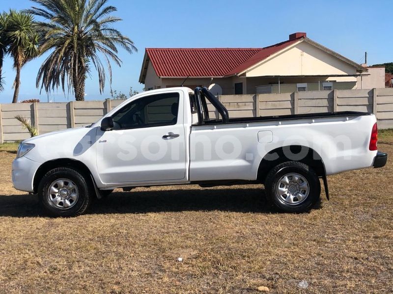 Big with watermark toyota hilux maseru maseru 14946