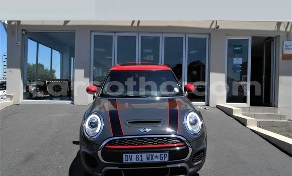 اشتري مستعمل Mini Cooper Black سيارة في Butha Buthe في Butha-Buthe اشتري مستعمل Mini Cooper Black سيارة في Butha Buthe في Butha-Buthe