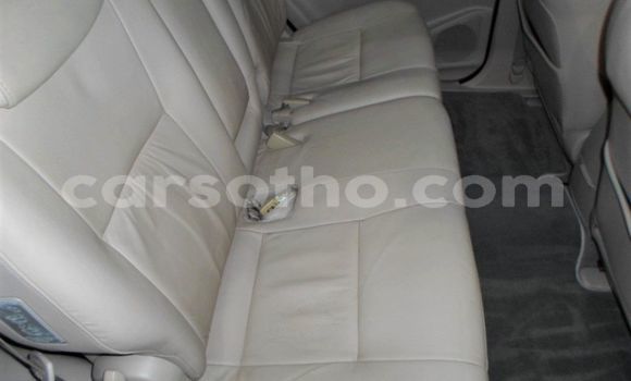 Sayi Na hannu Toyota Fortuner White Mota in Maseru a Maseru Sayi Na hannu Toyota Fortuner White Mota in Maseru a Maseru