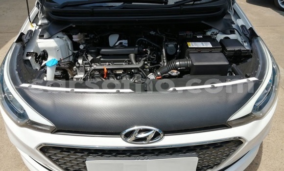 Acheter Occasion Voiture Hyundai i20 Blanc à Butha Buthe, Butha-Buthe Acheter Occasion Voiture Hyundai i20 Blanc à Butha Buthe, Butha-Buthe