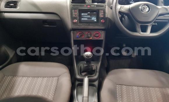 Sayi Na hannu Volkswagen Polo Silver Mota in Maseru a Maseru Sayi Na hannu Volkswagen Polo Silver Mota in Maseru a Maseru