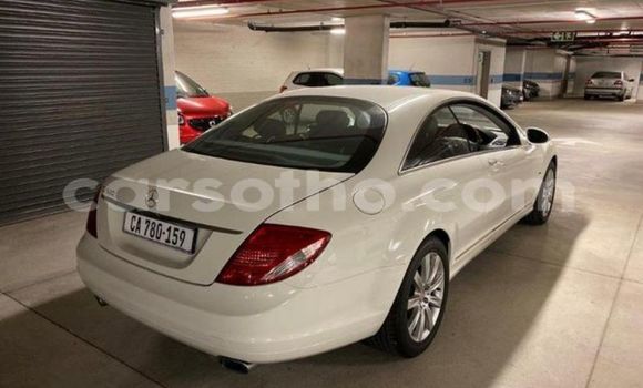 Sayi Na hannu Mercedes-Benz C–Class White Mota in Maseru a Maseru Sayi Na hannu Mercedes-Benz C–Class White Mota in Maseru a Maseru