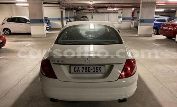 Sayi Na hannu Mercedes-Benz C–Class White Mota in Maseru a Maseru Sayi Na hannu Mercedes-Benz C–Class White Mota in Maseru a Maseru
