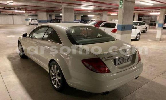 Sayi Na hannu Mercedes-Benz C–Class White Mota in Maseru a Maseru Sayi Na hannu Mercedes-Benz C–Class White Mota in Maseru a Maseru