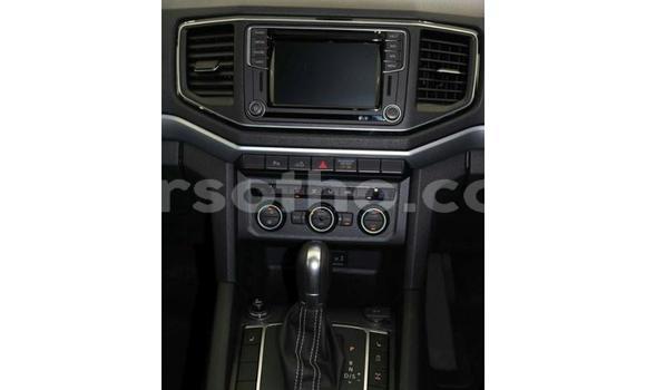 Sayi Na hannu Volkswagen Amarok White Mota in Maseru a Maseru Sayi Na hannu Volkswagen Amarok White Mota in Maseru a Maseru