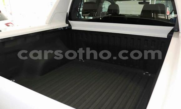 Sayi Na hannu Volkswagen Amarok White Mota in Maseru a Maseru Sayi Na hannu Volkswagen Amarok White Mota in Maseru a Maseru