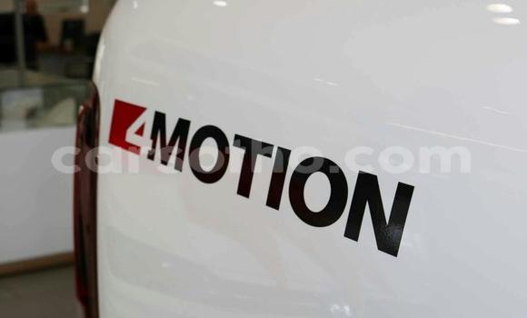 Sayi Na hannu Volkswagen Amarok White Mota in Maseru a Maseru Sayi Na hannu Volkswagen Amarok White Mota in Maseru a Maseru