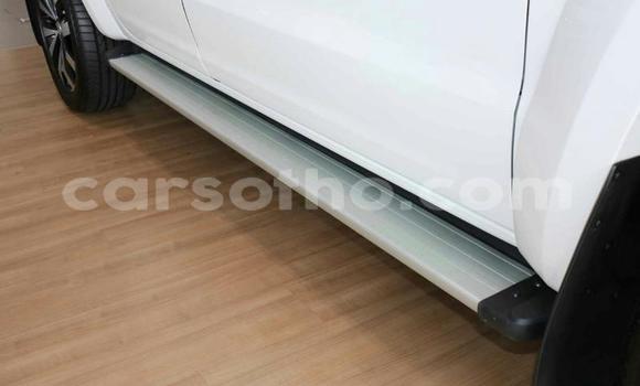 Sayi Na hannu Volkswagen Amarok White Mota in Maseru a Maseru Sayi Na hannu Volkswagen Amarok White Mota in Maseru a Maseru