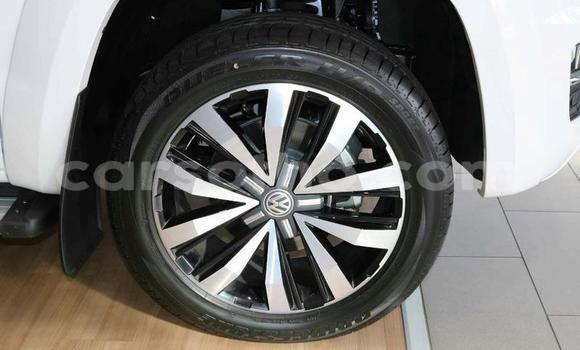 Sayi Na hannu Volkswagen Amarok White Mota in Maseru a Maseru Sayi Na hannu Volkswagen Amarok White Mota in Maseru a Maseru