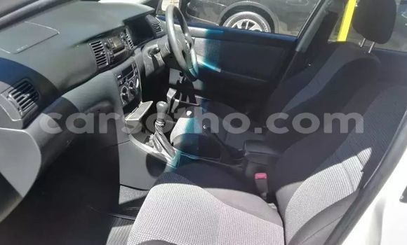 Sayi Na hannu Toyota Runx White Mota in Maseru a Maseru Sayi Na hannu Toyota Runx White Mota in Maseru a Maseru