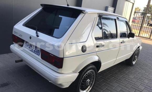 Sayi Na hannu Volkswagen Golf White Mota in Maseru a Maseru Sayi Na hannu Volkswagen Golf White Mota in Maseru a Maseru