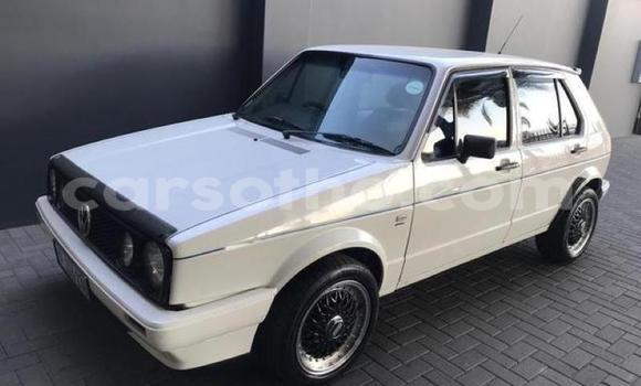 Sayi Na hannu Volkswagen Golf White Mota in Maseru a Maseru Sayi Na hannu Volkswagen Golf White Mota in Maseru a Maseru