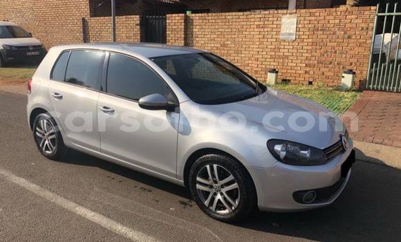 Sayi Na hannu Volkswagen Golf Silver Mota in Maseru a Maseru Sayi Na hannu Volkswagen Golf Silver Mota in Maseru a Maseru