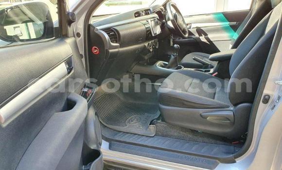 Acheter Occasion Voiture Toyota Hilux Gris à Maseru, Maseru Acheter Occasion Voiture Toyota Hilux Gris à Maseru, Maseru