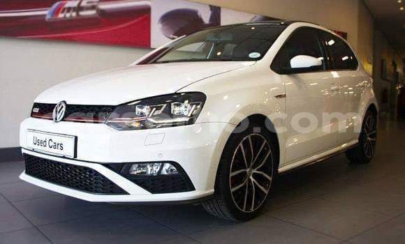 Acheter Occasion Voiture Volkswagen Polo GTI Blanc à Thaba–Tseka, Mafeteng Acheter Occasion Voiture Volkswagen Polo GTI Blanc à Thaba–Tseka, Mafeteng