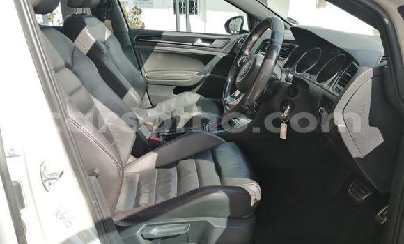 اشتري مستعمل Volkswagen Golf GTI White سيارة في Hlotse في Leribe اشتري مستعمل Volkswagen Golf GTI White سيارة في Hlotse في Leribe
