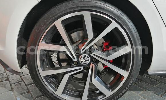 اشتري مستعمل Volkswagen Golf GTI White سيارة في Hlotse في Leribe اشتري مستعمل Volkswagen Golf GTI White سيارة في Hlotse في Leribe