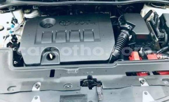 Acheter Occasion Voiture Toyota Corolla Blanc à Maseru, Maseru Acheter Occasion Voiture Toyota Corolla Blanc à Maseru, Maseru