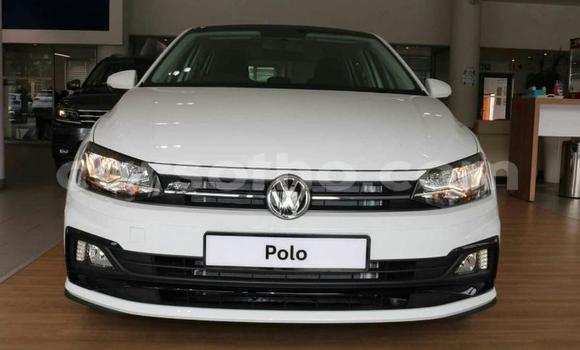 Sayi Na hannu Volkswagen Polo R WRC White Mota in Maseru a Maseru Sayi Na hannu Volkswagen Polo R WRC White Mota in Maseru a Maseru