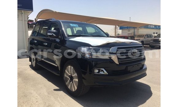 Acheter Import Voiture Toyota Land Cruiser Noir à Import - Dubai, Maseru Acheter Import Voiture Toyota Land Cruiser Noir à Import - Dubai, Maseru
