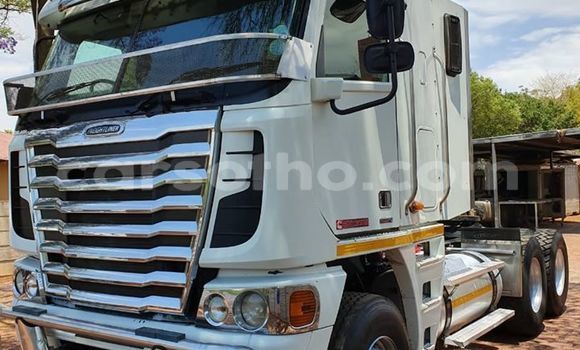 Acheter Occasion Utilitaire Scania Irizar Blanc à Mafeteng, Mafeteng Acheter Occasion Utilitaire Scania Irizar Blanc à Mafeteng, Mafeteng