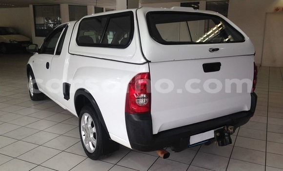 اشتري مستعمل Opel Corsa White سيارة في Butha–Buthe في Thaba-Tseka اشتري مستعمل Opel Corsa White سيارة في Butha–Buthe في Thaba-Tseka