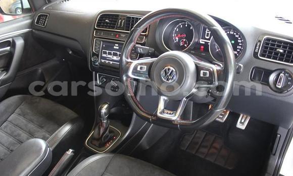 اشتري مستعمل Volkswagen Golf GTI White سيارة في Maseru في Maseru اشتري مستعمل Volkswagen Golf GTI White سيارة في Maseru في Maseru