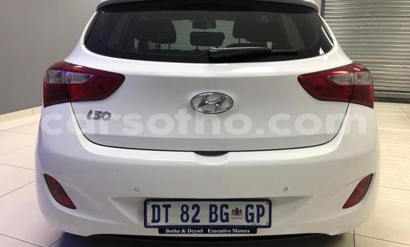 اشتري مستعمل Hyundai i30 White سيارة في Thaba–Tseka في Mafeteng اشتري مستعمل Hyundai i30 White سيارة في Thaba–Tseka في Mafeteng