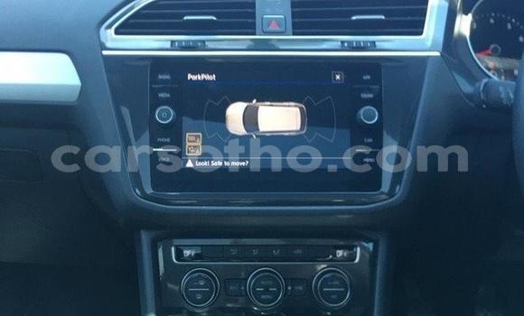 اشتري مستعمل Volkswagen Tiguan Silver سيارة في Teyateyaneng في Berea اشتري مستعمل Volkswagen Tiguan Silver سيارة في Teyateyaneng في Berea