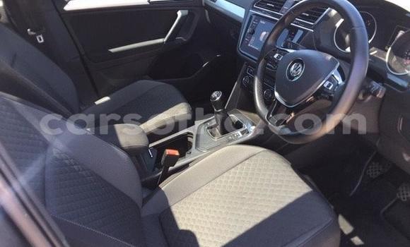 اشتري مستعمل Volkswagen Tiguan Silver سيارة في Teyateyaneng في Berea اشتري مستعمل Volkswagen Tiguan Silver سيارة في Teyateyaneng في Berea