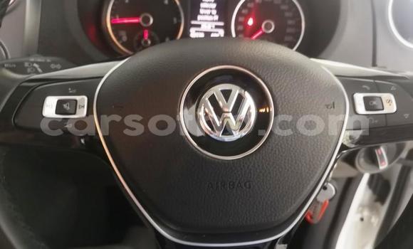Sayi Na hannu Volkswagen Amarok White Mota in Maputsoa a Leribe Sayi Na hannu Volkswagen Amarok White Mota in Maputsoa a Leribe
