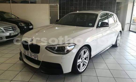 Acheter Occasion Voiture BMW 1–Series Blanc à Thaba–Tseka, Mafeteng Acheter Occasion Voiture BMW 1–Series Blanc à Thaba–Tseka, Mafeteng