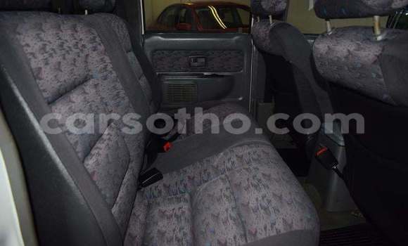 Buy Used Isuzu KB White Car in Maputsoe in Leribe Buy Used Isuzu KB White Car in Maputsoe in Leribe