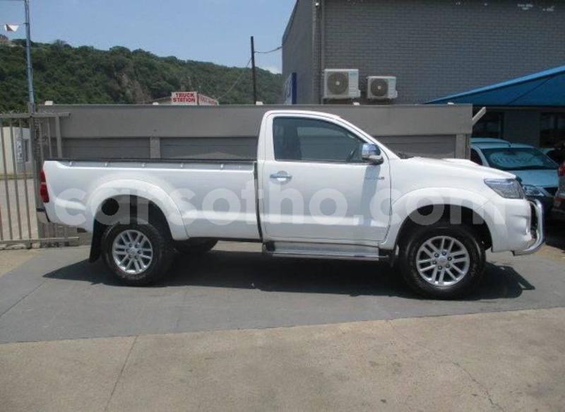 Big with watermark toyota hilux leribe maputsoe 15066