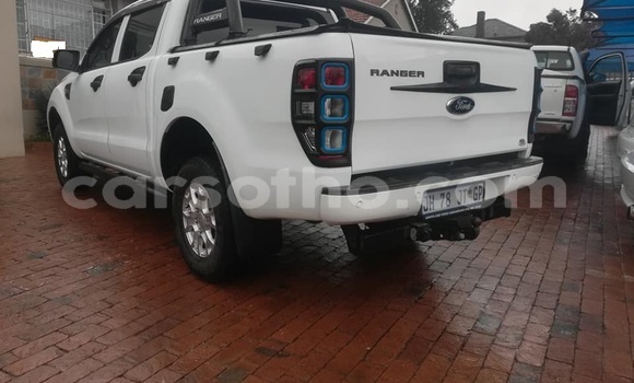 Buy Used Ford Ranchero White Car in Maseru in Maseru Buy Used Ford Ranchero White Car in Maseru in Maseru
