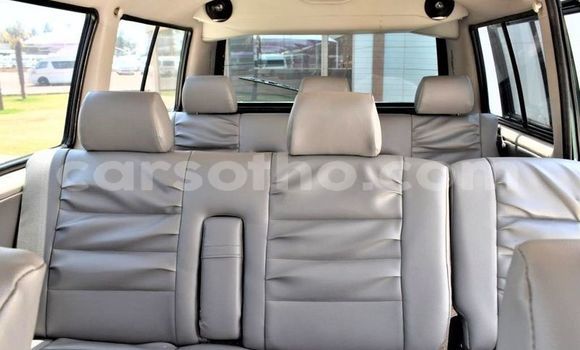 Acheter Occasion Voiture Volkswagen Caravelle Gris à Maseru, Maseru Acheter Occasion Voiture Volkswagen Caravelle Gris à Maseru, Maseru