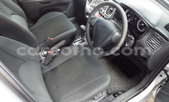 اشتري مستعمل Kia Rio Silver سيارة في Maputsoe في Leribe اشتري مستعمل Kia Rio Silver سيارة في Maputsoe في Leribe