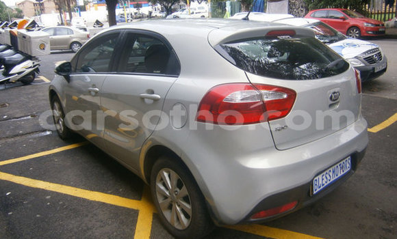 اشتري مستعمل Kia Rio Silver سيارة في Maputsoa في Leribe اشتري مستعمل Kia Rio Silver سيارة في Maputsoa في Leribe