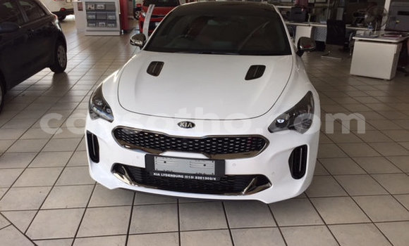 Acheter Occasion Voiture Kia Stinger Blanc à Maputsoa, Leribe Acheter Occasion Voiture Kia Stinger Blanc à Maputsoa, Leribe