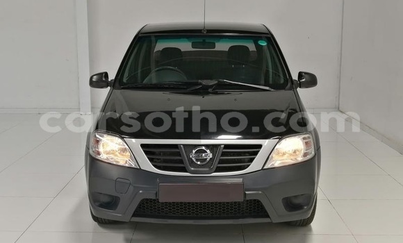 اشتري مستعمل Nissan NP 300 Beige سيارة في Butha Buthe في Butha-Buthe اشتري مستعمل Nissan NP 300 Beige سيارة في Butha Buthe في Butha-Buthe