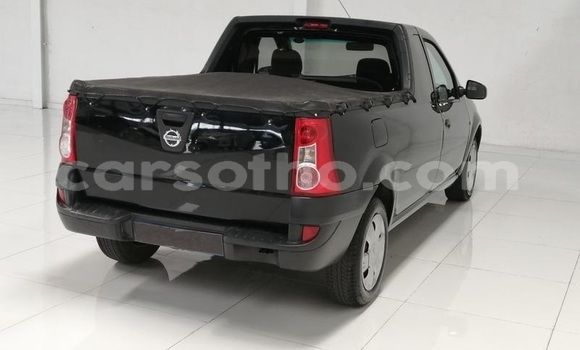 اشتري مستعمل Nissan NP 300 Beige سيارة في Butha Buthe في Butha-Buthe اشتري مستعمل Nissan NP 300 Beige سيارة في Butha Buthe في Butha-Buthe
