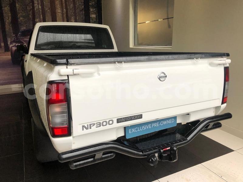Big with watermark nissan np 300 maseru maseru 15095